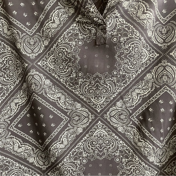 Eddie Bauer Women’s 100% Rayon Sleeveless Top Size Medium - Picture 7 of 11